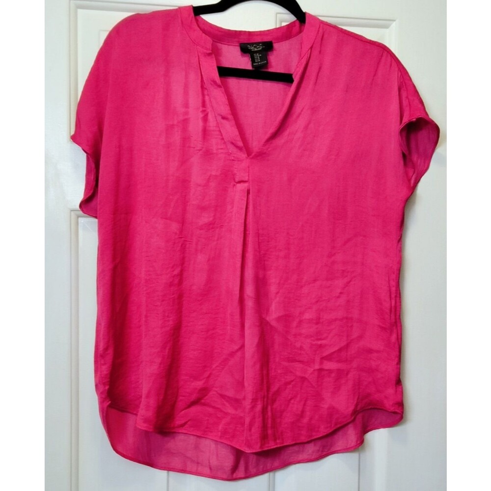 ✨ RACHEL Rachel Roy Vibrant Pink Split V-Neck Blouse ✨